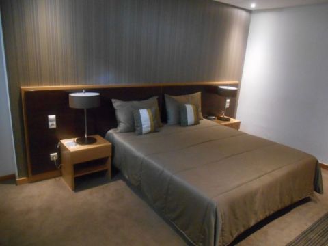 Hotel Ritz Capital